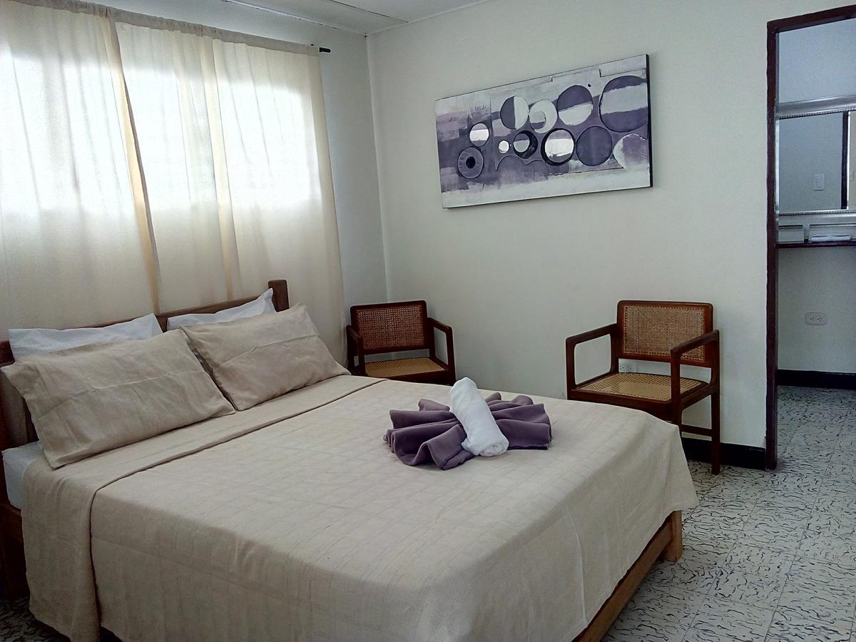 Hotel Casa Telma Санта Марта Екстериор снимка